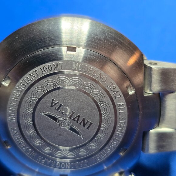 Invicta Chronograph Watch - Picture 3 of 7